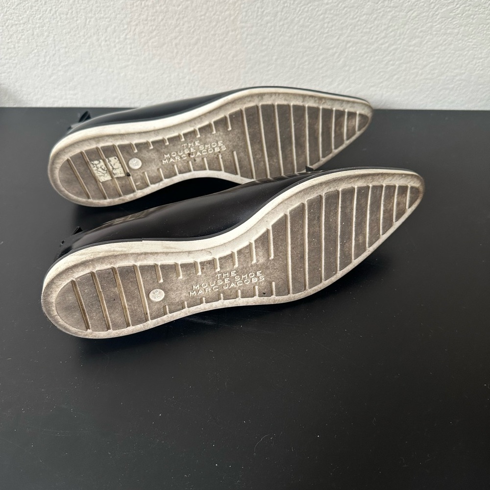 Marc Jacobs Black Flats - Picture 3 of 3